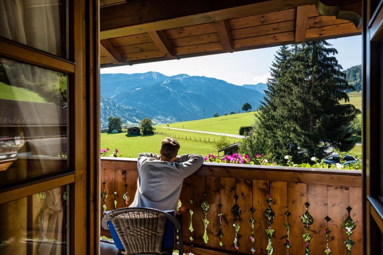 Bauernhofhotel "Die Unterbergerin" - Zimmer Mit Fruehstueck Und Ferienwohnungen In Gastein Mit Gratis Thermeneintritt Dorfgastein Buitenkant foto