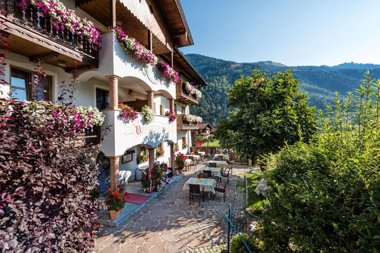 Bauernhofhotel "Die Unterbergerin" - Zimmer Mit Fruehstueck Und Ferienwohnungen In Gastein Mit Gratis Thermeneintritt Dorfgastein Buitenkant foto