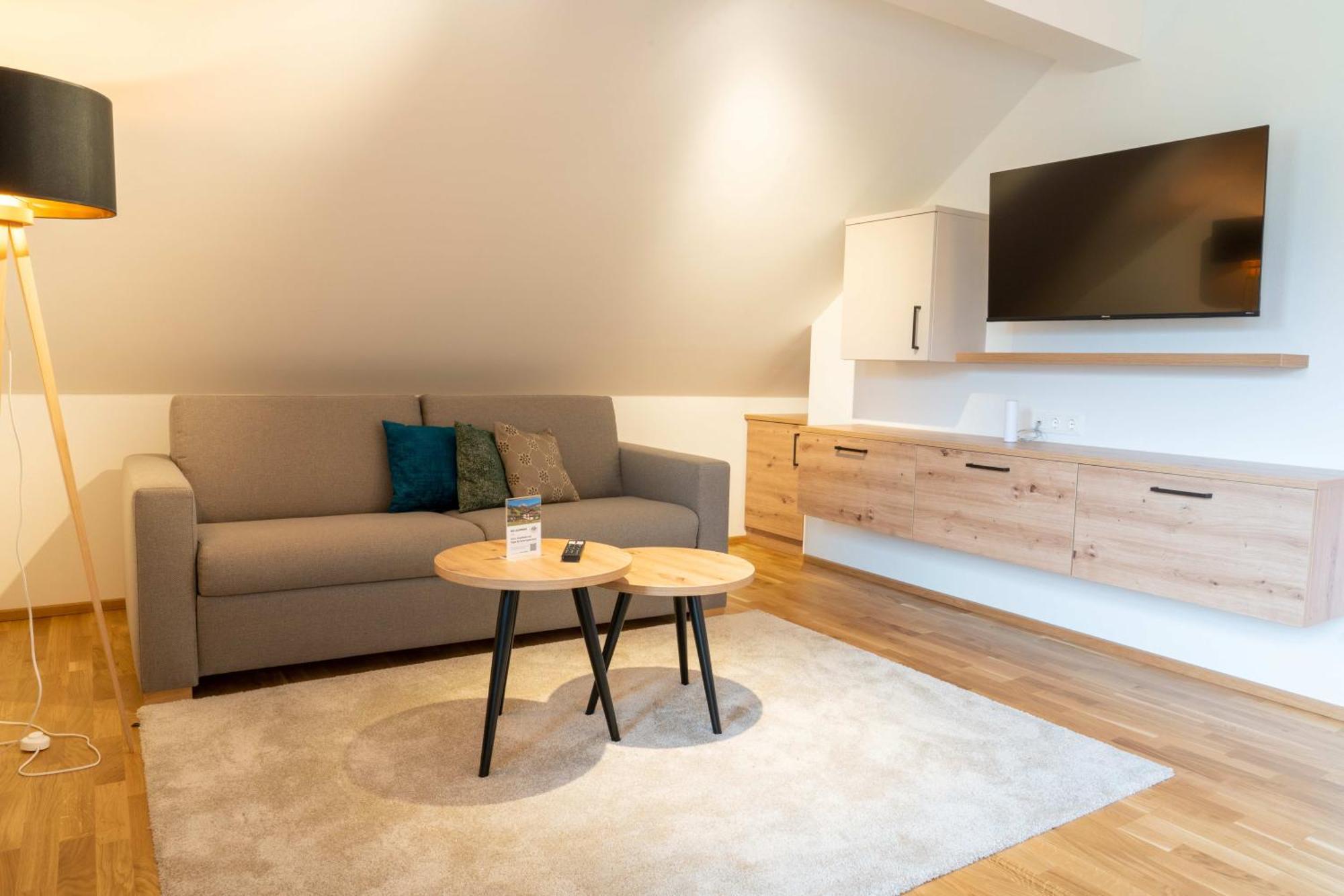 Bauernhofhotel "Die Unterbergerin" - Zimmer Mit Fruehstueck Und Ferienwohnungen In Gastein Mit Gratis Thermeneintritt Dorfgastein Kamer foto